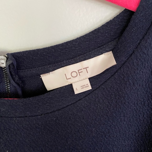 ❌SOLD❌ LOFT Navy Puffed Sleeve Dress - Picture 5 of 6